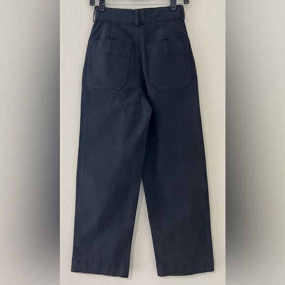 NWT Everlane The Organic Wide-Leg Pant in Black
Size 00 - Picture 4 of 12